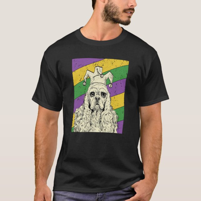 Camiseta American Cocker Spaniel Jester Mardi Gras Dog Mom  (Frente)