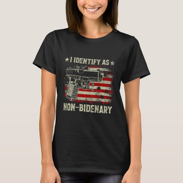 Camiseta American Flag Engraçado Eu Identifico Como Não Idê (Frente)