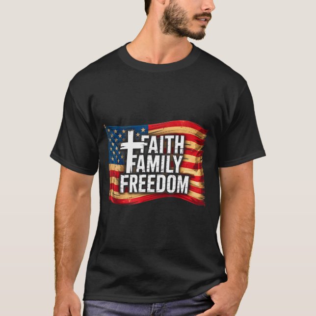 Camiseta American Flag Faith Family Dom Christian  (Frente)