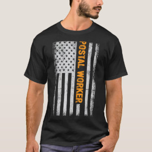 Camiseta American Flag Postal Worker Funny Quote Graphic Wo