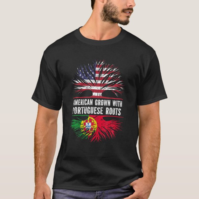 Camiseta Americano Cresceu com Raízes Portuguesas e Porto d (Frente)