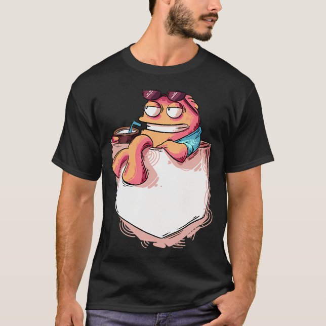 Camiseta Americn Dad! Klaus no bolso (Frente)