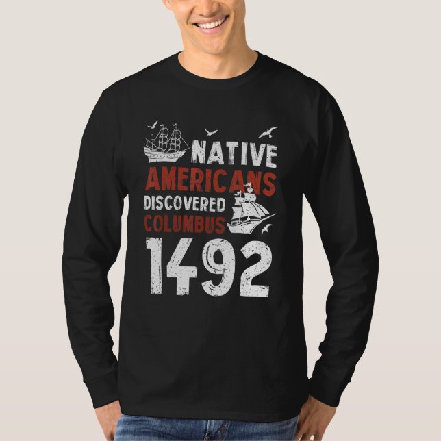 Camiseta Ameríndios Descobriram Colombo 1492 Indígena (Frente)