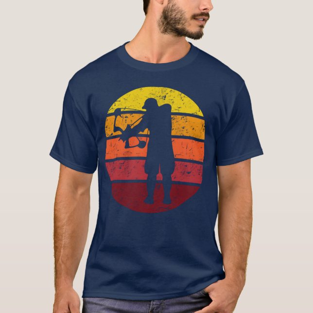 Camiseta Amigos do Arco e Pescaria Vintage (Frente)