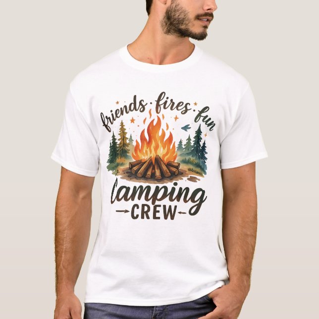 Camiseta Amigos Fogos Diversão Acampamento (Frente)
