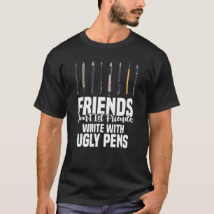 Camiseta Amigos não permitem que amigos escrevam com arte C