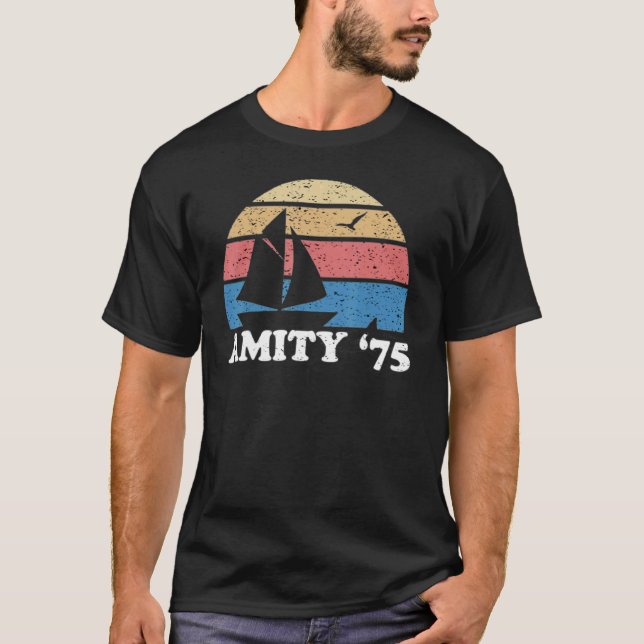Camiseta Amity - O Verão do Tubarão Branco Excelente - Clas (Frente)