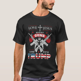 Camiseta Amo Jesus Atirar Armas E Votar Trump