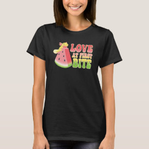 Camiseta Amor À Primeira Bite Melancia Axolotl Snacks