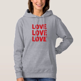 Camiseta Amor Amor Amor – Tipografia Negrito para o Dia dos