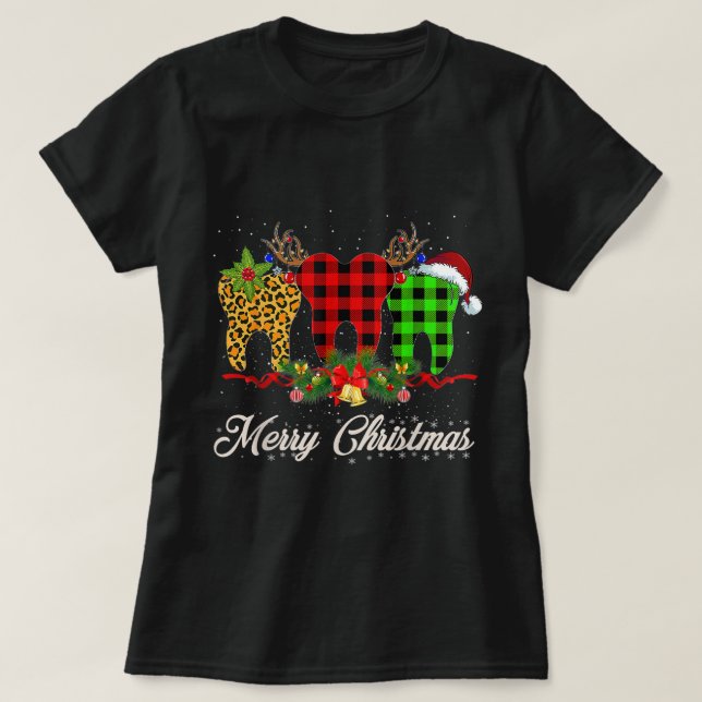 Camiseta Amor Árvore de Natal Stethoscope Enfermeira de Nat (Frente do Design)