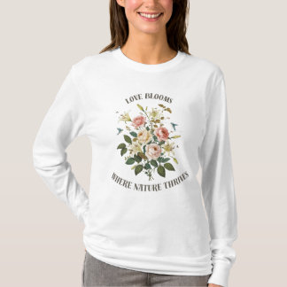 Camiseta Amor Blooms com Natureza