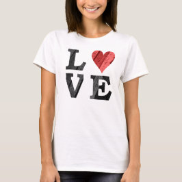 Camiseta AMOR com coração