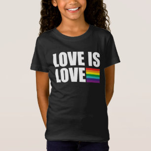 Camiseta Amor é Amor