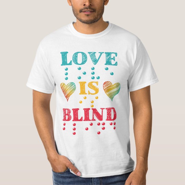 Camiseta Amor é Cego Corações em Braille (Frente)