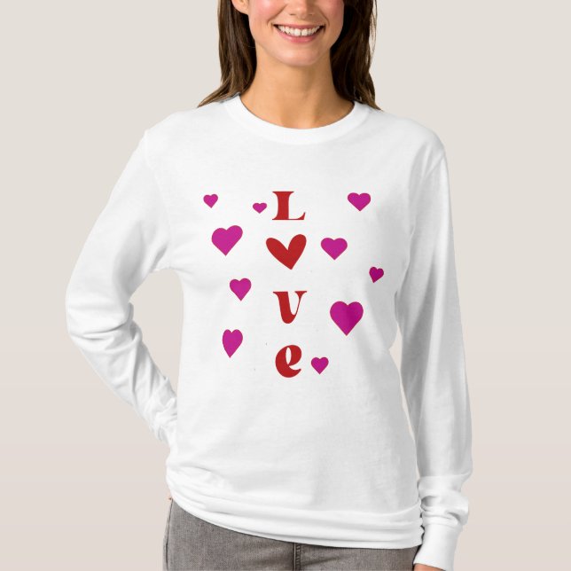 Camiseta Amor e Corações (Frente)