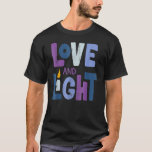 Camiseta Amor E Hanukkah Menorah Judeu Chanukah PJ<br><div class="desc">Amor e Chanucá Leve Menorah Judeu Chanukah PJs</div>