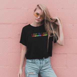 Camiseta Amor é Orgulho gay LGBTQ Corações Arco-Íris