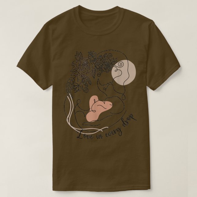 Camiseta Amor Em Cada Gota Mãe Floral Bô Amamentando Um (Frente do Design)