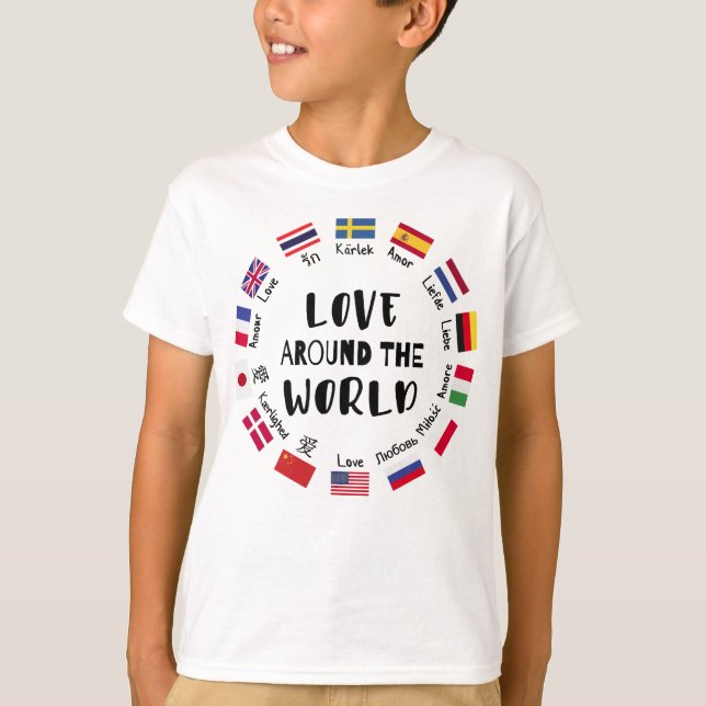 Camiseta Amor em Todo o Mundo Idiomas  (Frente)