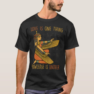Camiseta Amor Faraó É Uma Coisa, Conhecimento É Outra