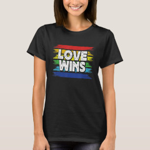 Camiseta Amor ganha Comunidade Testemunha Bonita