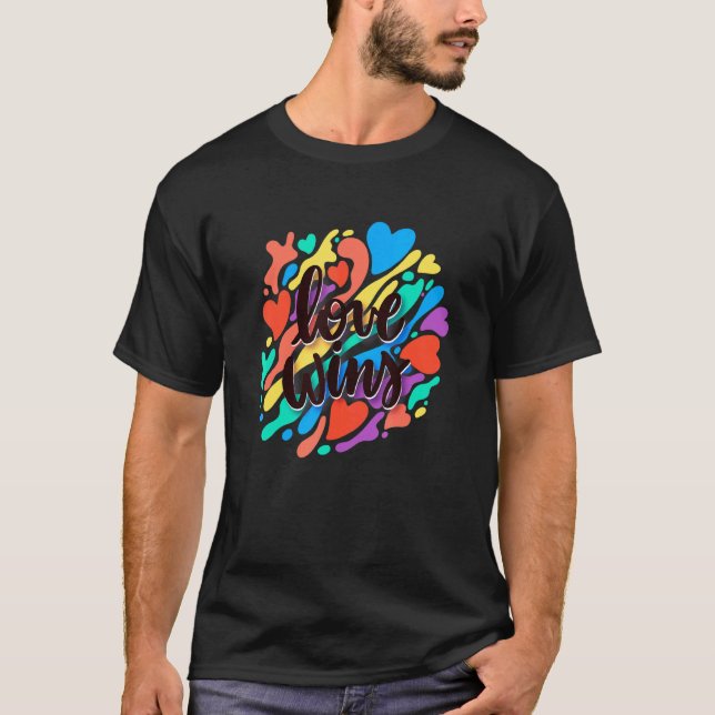Camiseta Amor ganha orgulho LGBT (Frente)