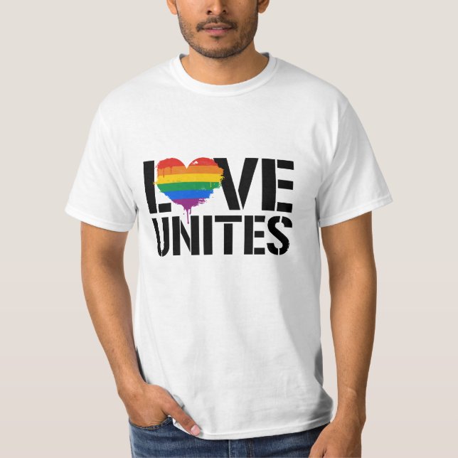 CAMISETA AMOR LGBTQ UNE (Frente)
