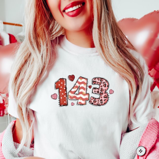 Camiseta Amor Namorados Bonito, Curto (Criador carregado)