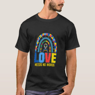 Camiseta Amor Não Precisa de Palavras Colorido Arco-íris Co