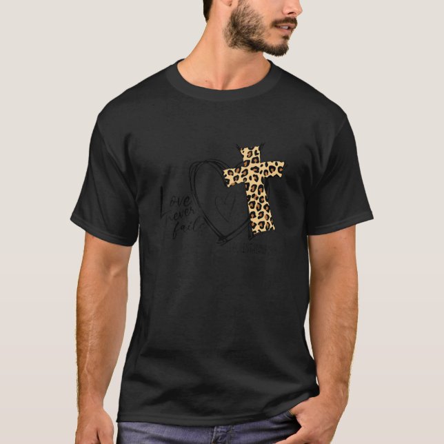 Camiseta Amor Nunca Falha 1 Corinthians (Frente)