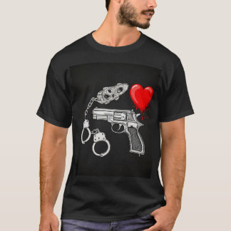 Camiseta amor perdido no fogo cruzado.