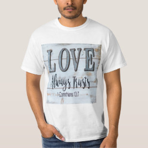 Camiseta Amor sempre confia em metal russo