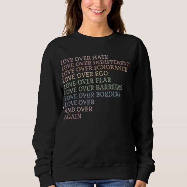 Camiseta Amor Sobre Ódio - Indiferença - Ignorância - Ego.. (Frente)