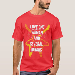 Camiseta Amor Uma Mulher E Vários Guitaristas Engraçados Gu