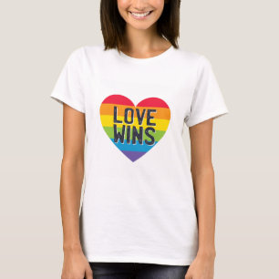 Camiseta Amor vence