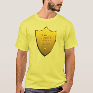 Camiseta Amor Vincit Omnia