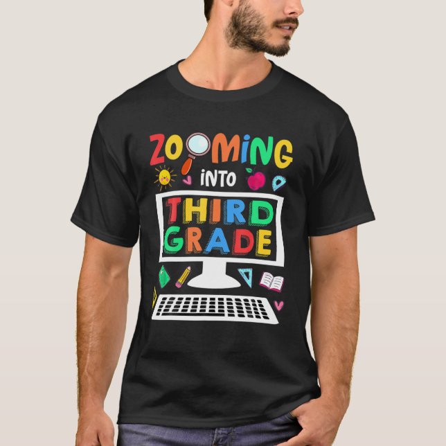 Camiseta Ampliando para o 3º ano do Hello Virtual School (Frente)