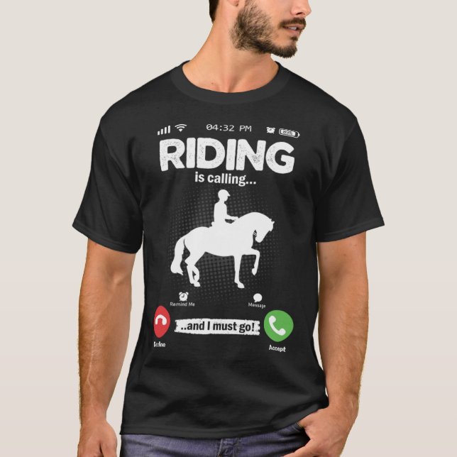 Camiseta Andando Chama-Se Eu Tenho Que Ir Cavalos Meninas H (Frente)