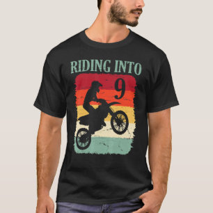 Camiseta Andando Para Nove Anos Feliz Aniversário Para Mim