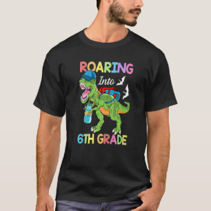 Camiseta Andando Para O Dinossauro Da Grau 6 Meninas De Vol