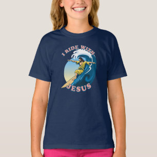 Camiseta Andar com Jesus Ilustração de Jesus surfando