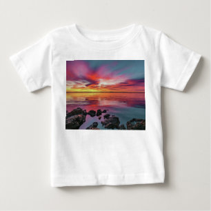 Camiseta "Ande pelas ondas: Ocean Vibes Tee"