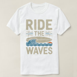 Camiseta Ande pelo Design da placa de surfboard retrora de 