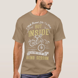Camiseta Ande Por Aí Esperando Pelo Próximo Jogo - Bicho En