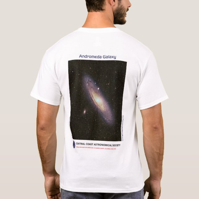 Camiseta Andromeda Galaxy de Lee Coombs na frente e atrás d (Verso)