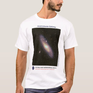 Camiseta Andrômeda Galaxy por Lee Coombs Front Tee