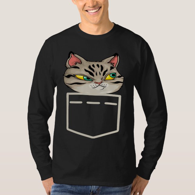 Camiseta Angry Cat in the Pocket Graphic (Frente)