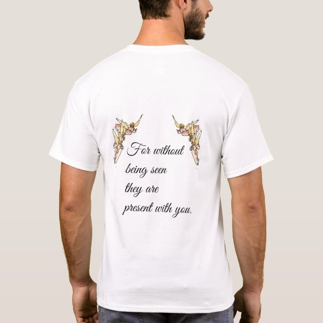 Camiseta Ângulos de Aquarela Suaves Emerge de Nuvens (Verso)