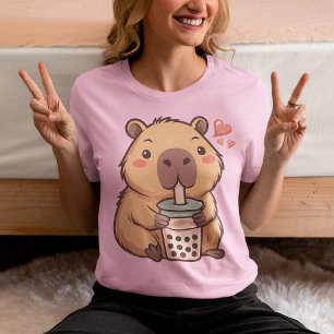 Camiseta Anime Adorável Capybara Bubble Tea Kawaii